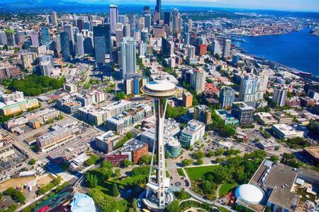 شقة Speechless In Seattle - #1 Location - 2Br - Free Parking - Vr1 المظهر الخارجي الصورة
