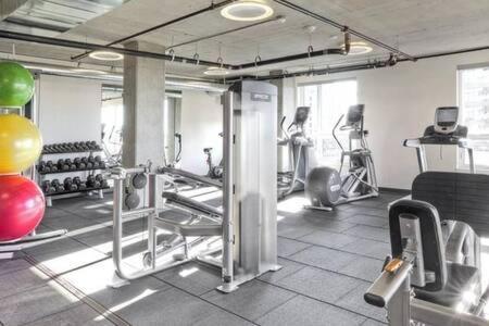 شقة Speechless In Seattle - #1 Location - 2Br - Free Parking - Vr1 المظهر الخارجي الصورة