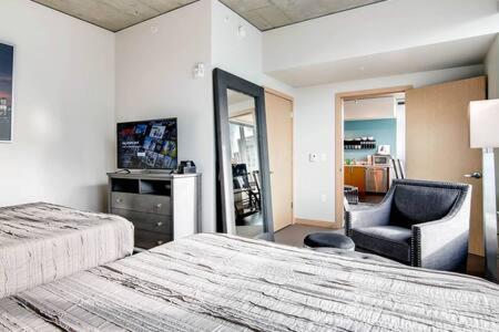 شقة Speechless In Seattle - #1 Location - 2Br - Free Parking - Vr1 المظهر الخارجي الصورة
